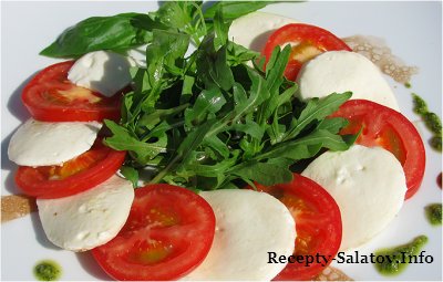 Летний салат с сыром моцарелла пошаговый рецепт