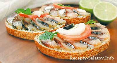 Простой бутерброд с рыбой горячего копчения рецепт