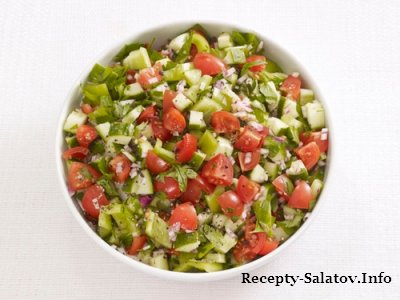 Помидорный салат с огурцами и сладким перцем - пошагово