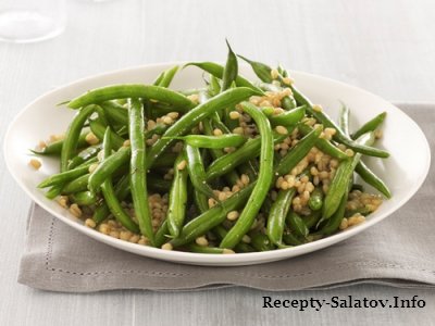 Летний теплый салатик с зеленой фасолью и пшеницей