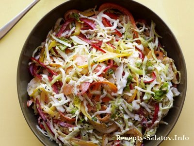 Диетический салат с капустой и сладким перцем - пошагово