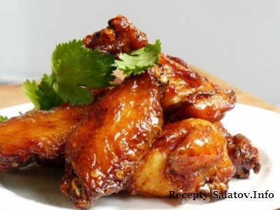 Очень аппетитные крылышки запечённые в маринаде - рецепт с фото