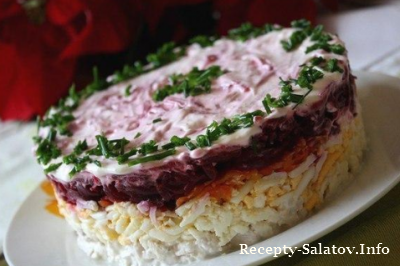 Слоеный салат Мой генерал из отварного мяса пошаговый рецепт