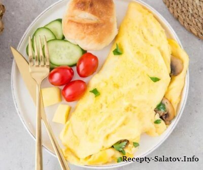 ТОП 3 простых и вкусных рецепта из яиц для сытного завтрака