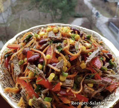 Простой рецепт мясного салата из говядины и овощей