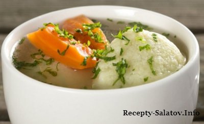 Простой и вкусный овощной суп с пельменями из крупы