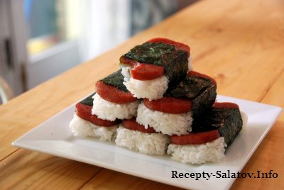 Рецепт необычных суши Спам Мусуби из консервированного мяса